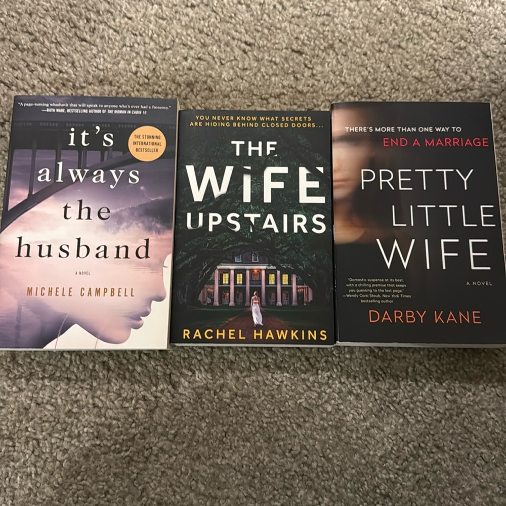 Set of 3 mystery books